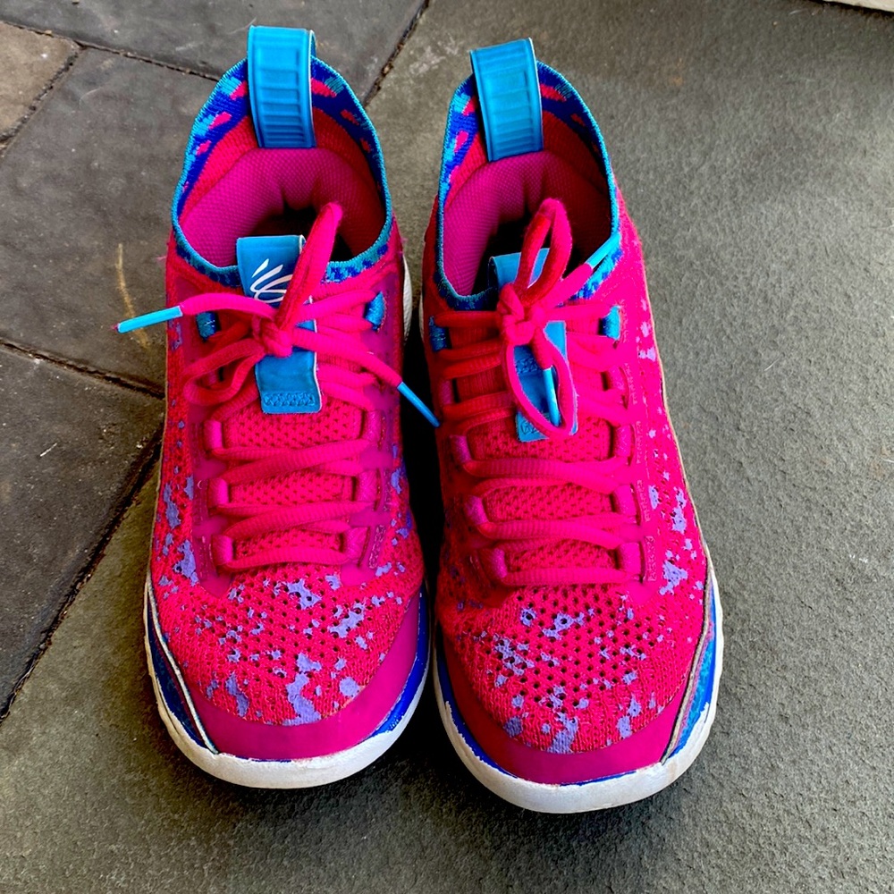 Youth Curry basketball sneakers